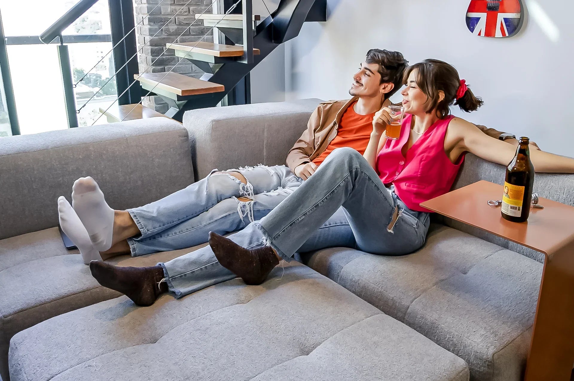 Sofá na Caixa modular 3 lugares em Boucle sem braço com chaise - Linho